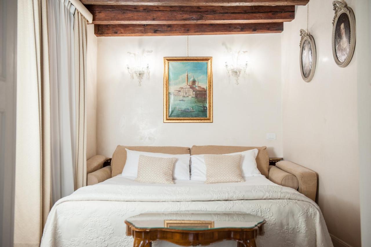 Ca' Dei Cuori On The Grand Canal ヴェネツィア エクステリア 写真