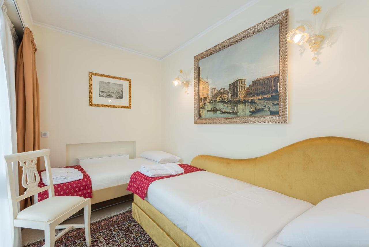 Ca' Dei Cuori On The Grand Canal ヴェネツィア エクステリア 写真