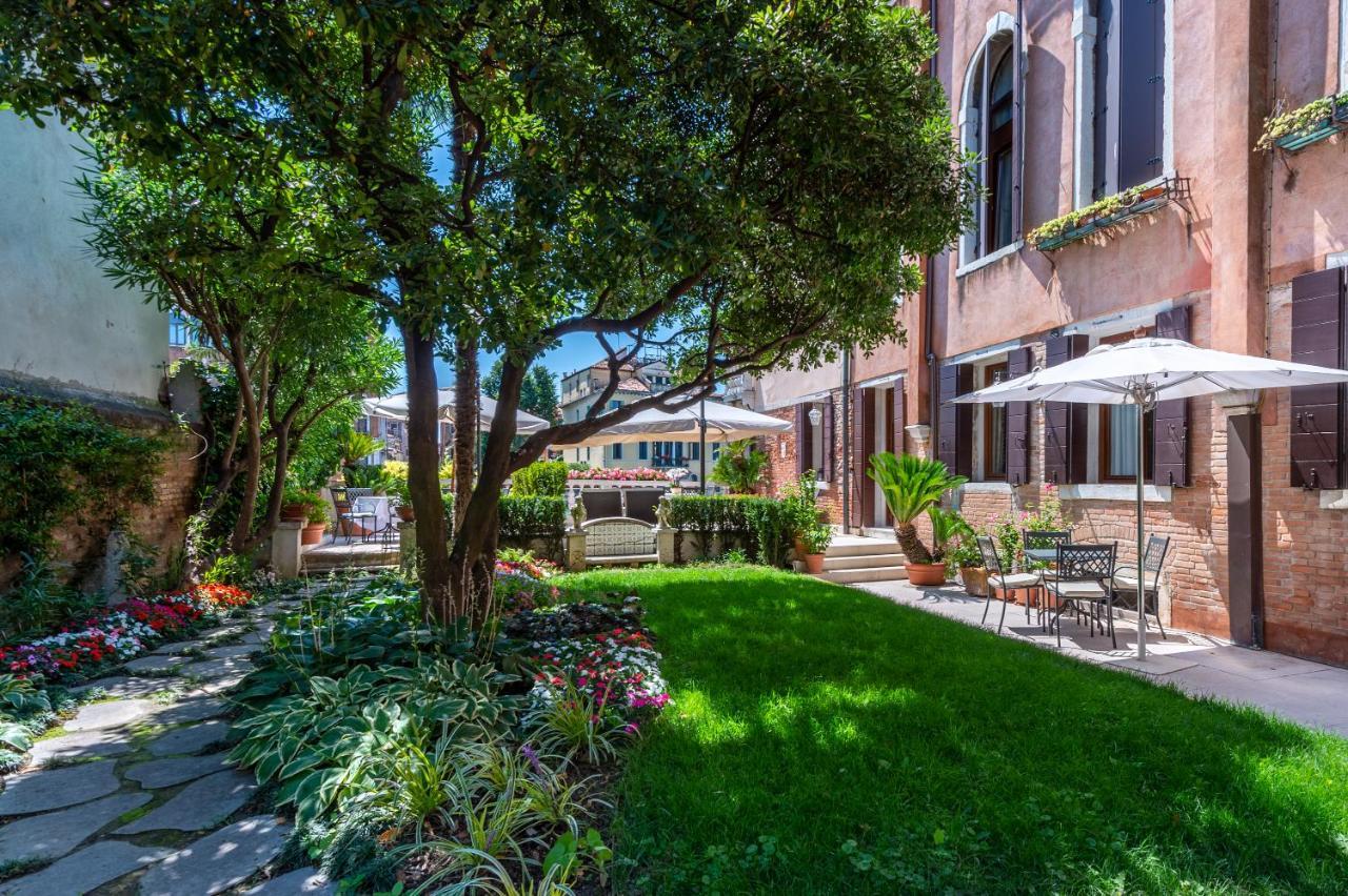 Ca' Dei Cuori On The Grand Canal ヴェネツィア エクステリア 写真