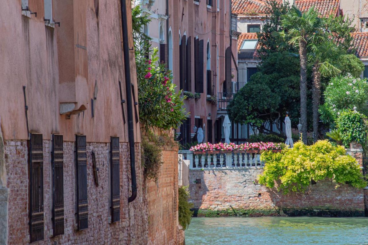 Ca' Dei Cuori On The Grand Canal ヴェネツィア エクステリア 写真